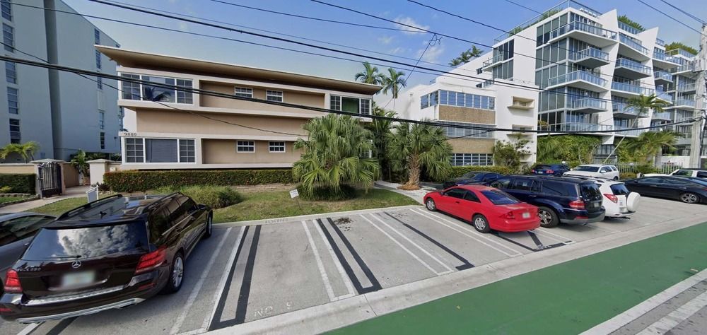 9900 W Bay Harbor Dr, Bay Harbor Islands, FL 33154